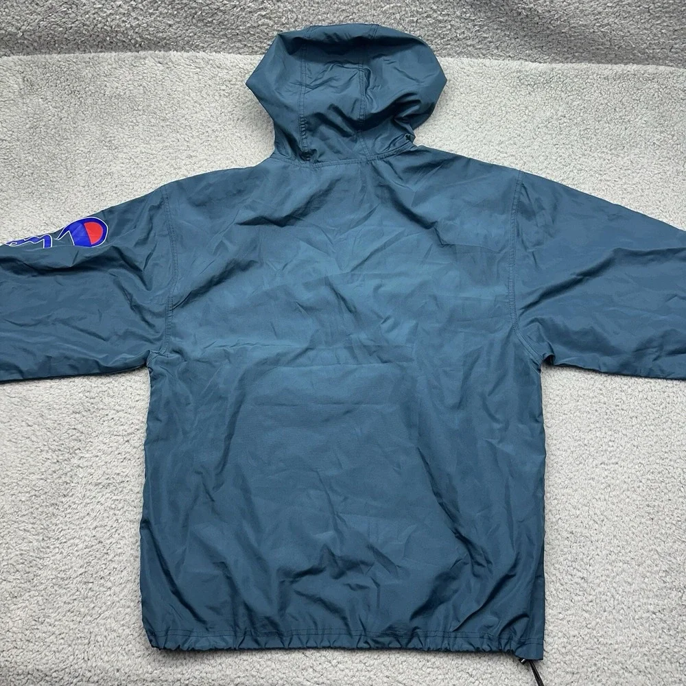 Champion V1012 Size Medium 549902 Packable Hooded Polyester Windbreaker Jacket